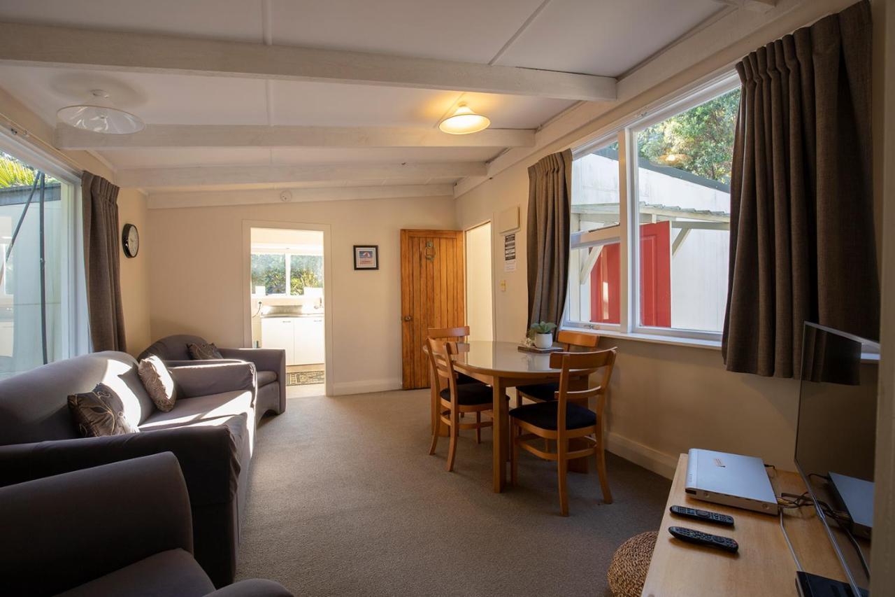 Punakaiki Beachfront Motels Экстерьер фото